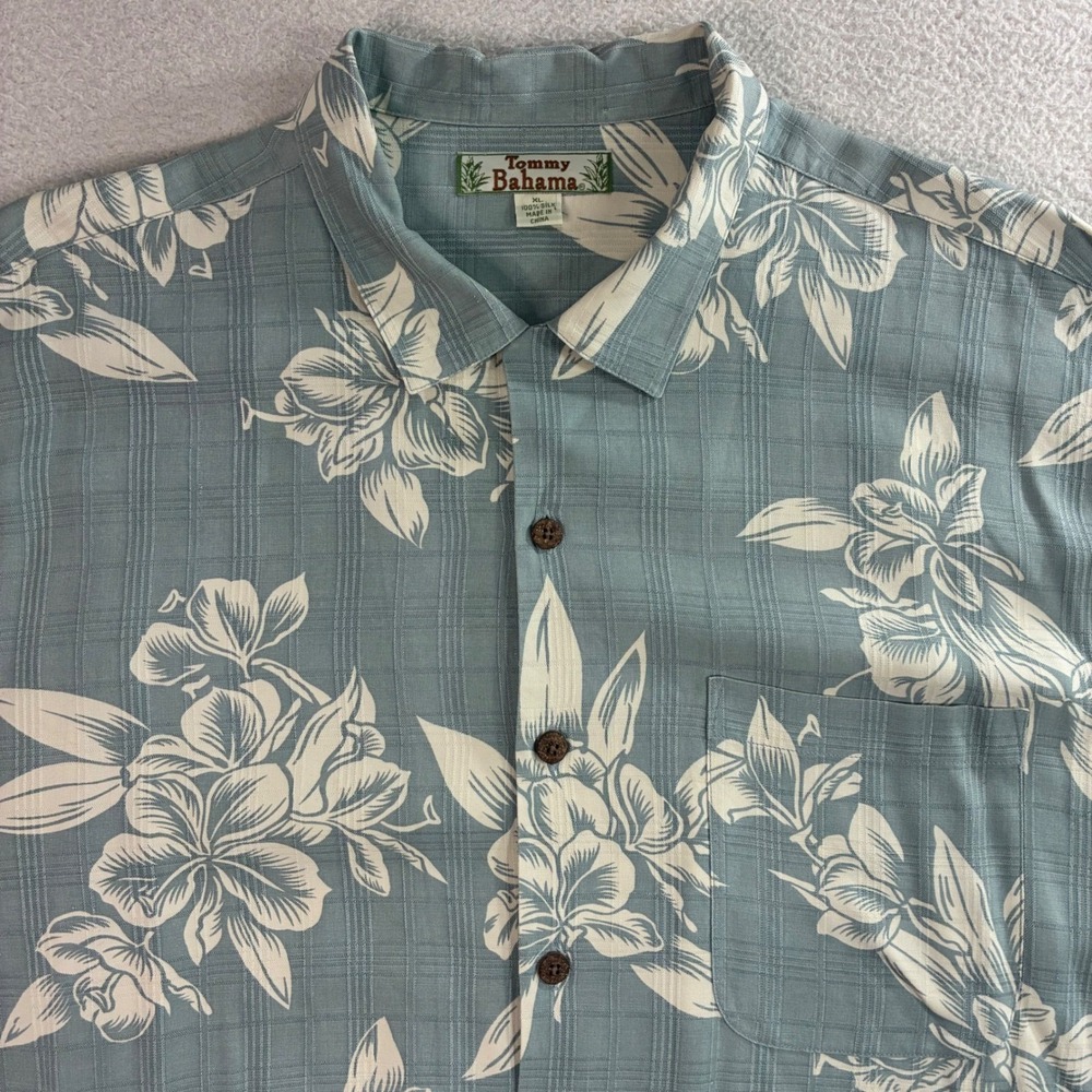 Tommy Bahama Silk Button Shirt Men XL Blue Floral AOP Tropical Beach Vacation